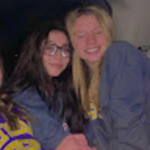 Meet your Posher, Olivia